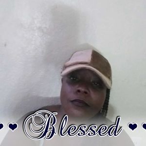 Meet your Posher, Loretta